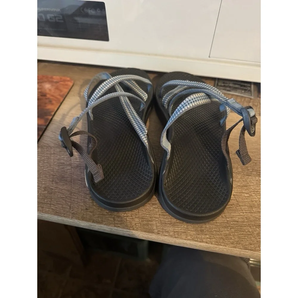 Chaco Z/2 Zong Sandals Blue Strappy Vibram Sole Outdoor Shoes Sz Women's 6 Rare